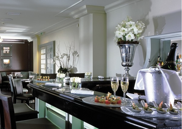 Benson's Brasserie - Restaurants in Cobham